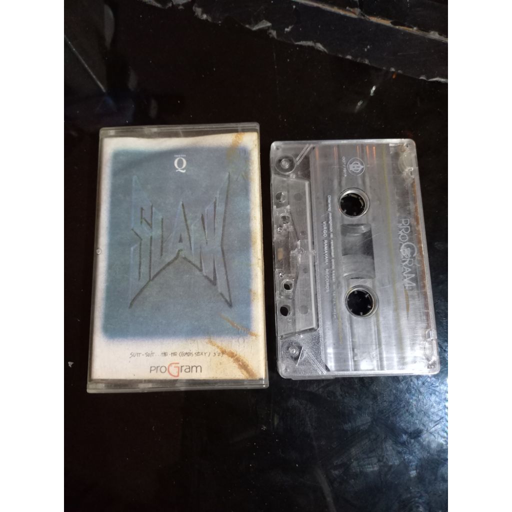 KASET PITA SLANK / SUIT SUIT HE HE
