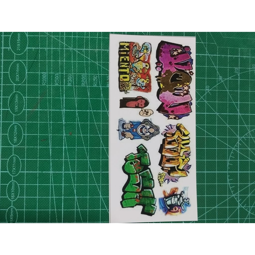 Stiker skala 64 Grafiti V