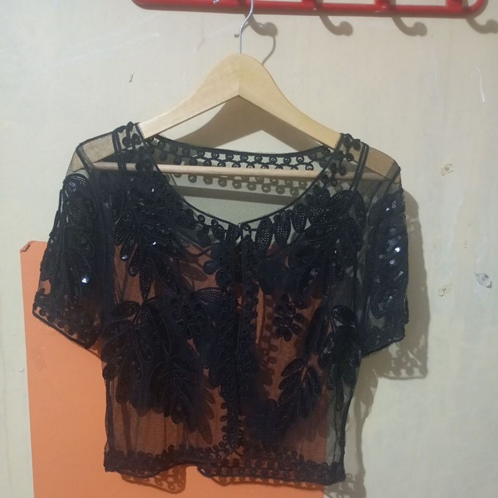 Outer Hitam crop tile