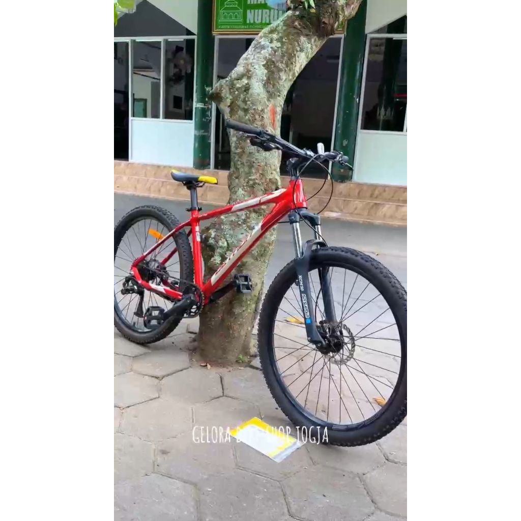 United DETROIT 4.1 size M 27,5 (Sepeda bekas)