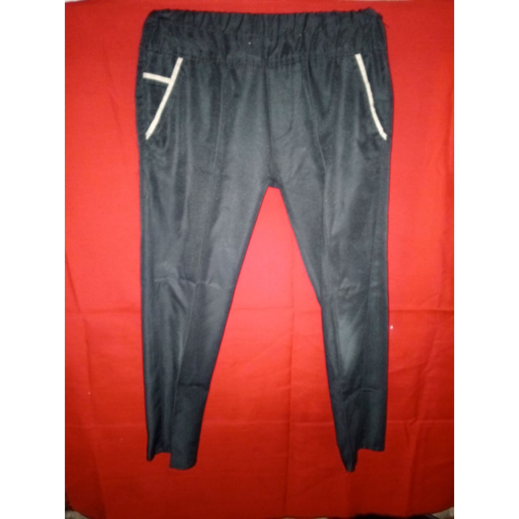 Preloved Celana Panjang Anak Katun Hitam