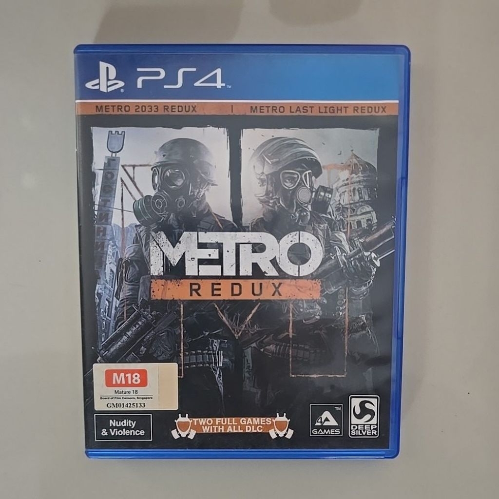 KASET PS4 METRO REDUX 2033