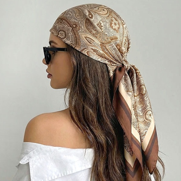 Bandana Wanita Motif Etnik 70x70 Scarf Rambut Leher Tas Fashion Summer Pantai Boho Style Syal Leher 