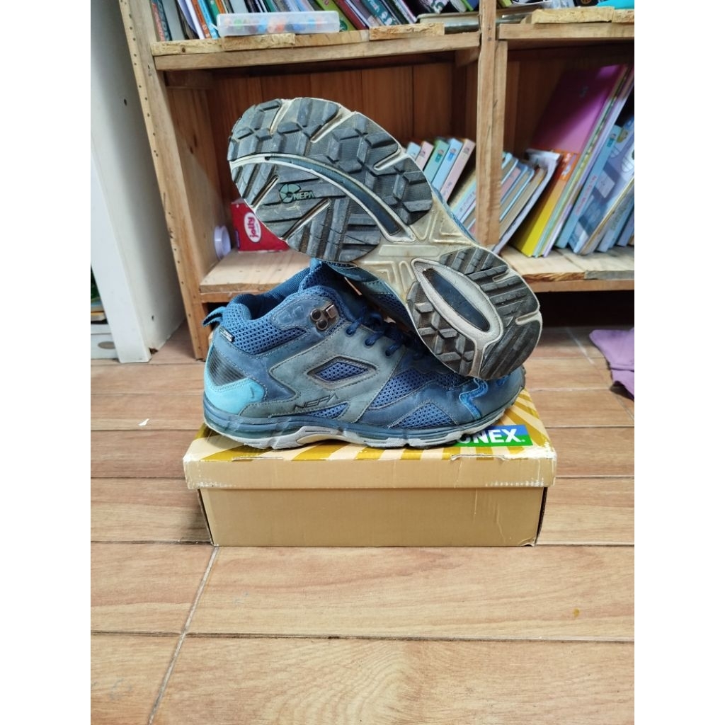 Sepatu Hikking Nepa Gold Haley Second Original 42,5, 27,5 cm Bekas