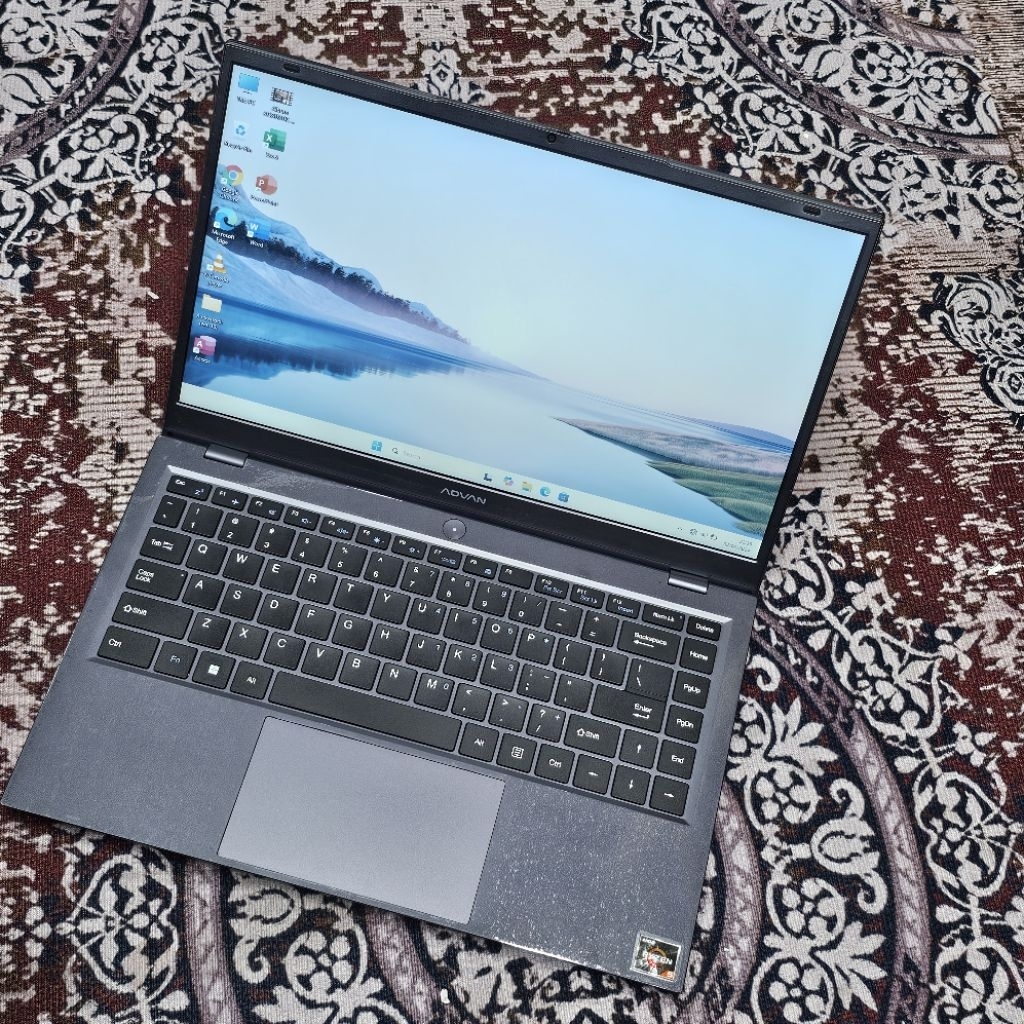 Laptop Advan Terbaru AMD RYZEN 5-3500U RAM 8GB SSD 256GB Windows 11 Second premium