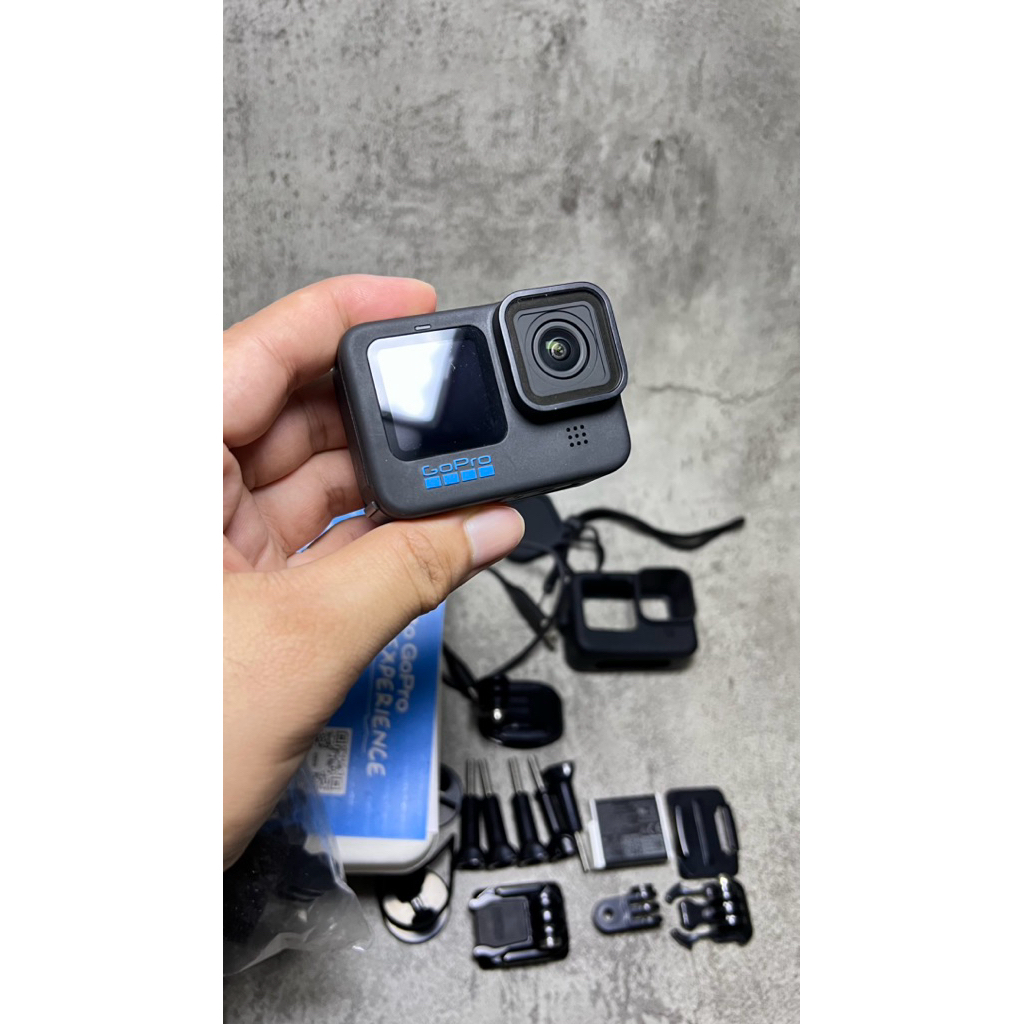 Gopro Hero 11 Second Like New 99% Free Memory Card & Aksesoris