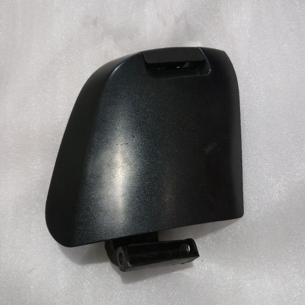 lid inner pocket tutup laci / tutup carjer  set  Honda Scoopy New k2f tahun 2020/2021/2022original c