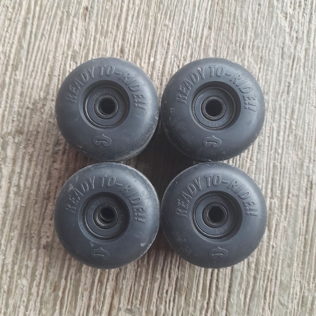 Skateboard Wheels Do By Heart + bearing DBH second / bekas