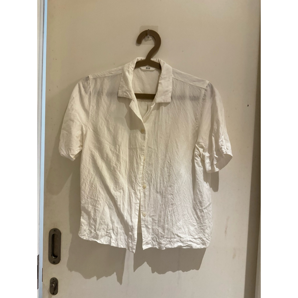 Preloved kemeja putih wanita original uniqlo size S