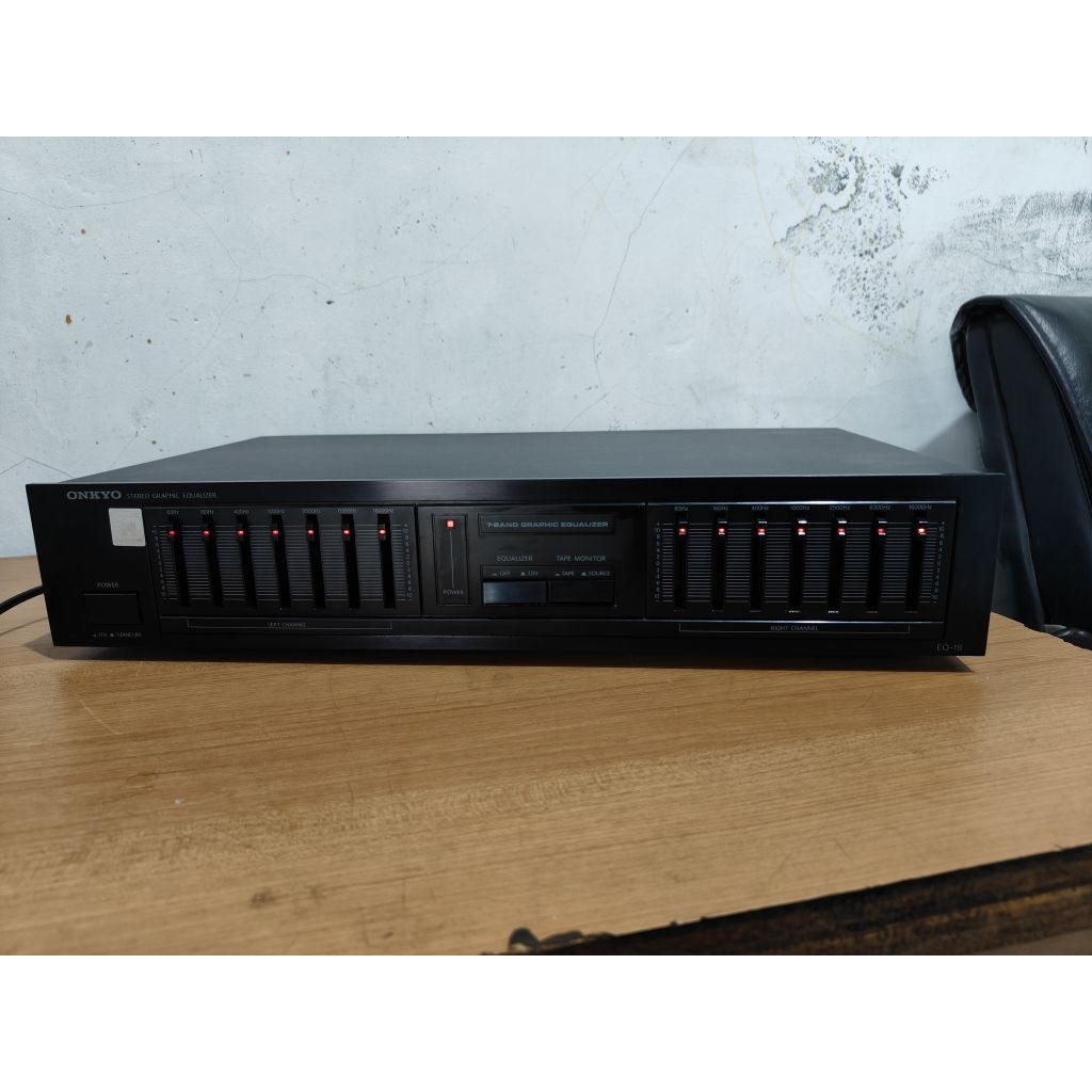 equalizer stereo graphic onkyo EQ18