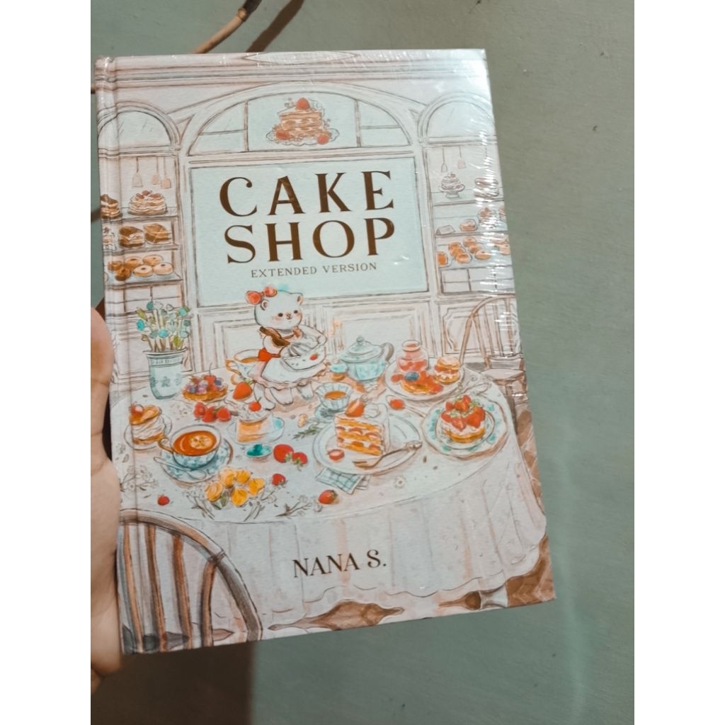 BACA DESKRIPSI {HARD COVER} Preloved Novel Cake Shop—Nana S