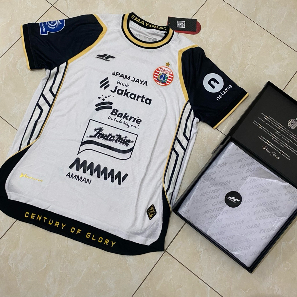 Jersey Persija Player Issue Voltknit Fullset Box