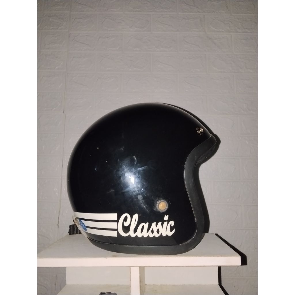 HELM BOGO CLASSIC GARIS 3