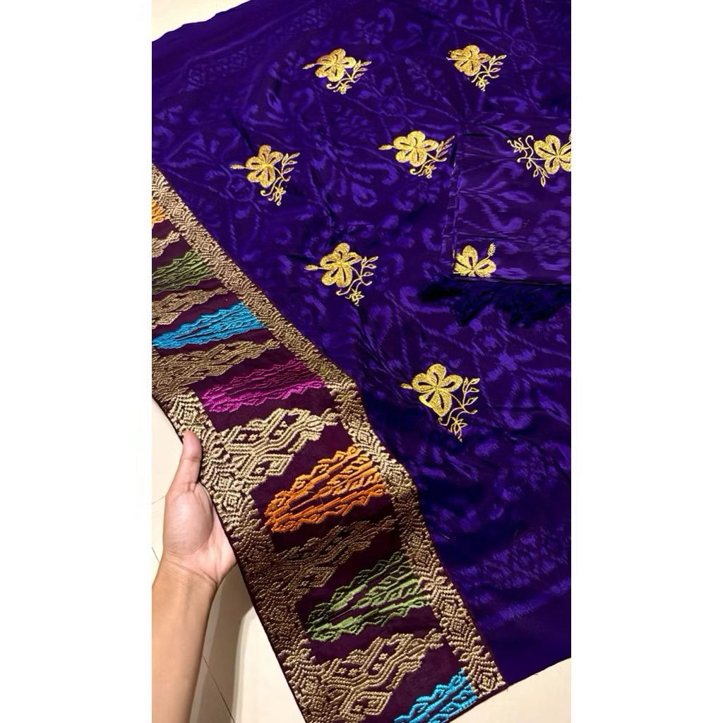 KAMEN ENDEK SET SELENDANG TUMPAL SONGKET BORDIR