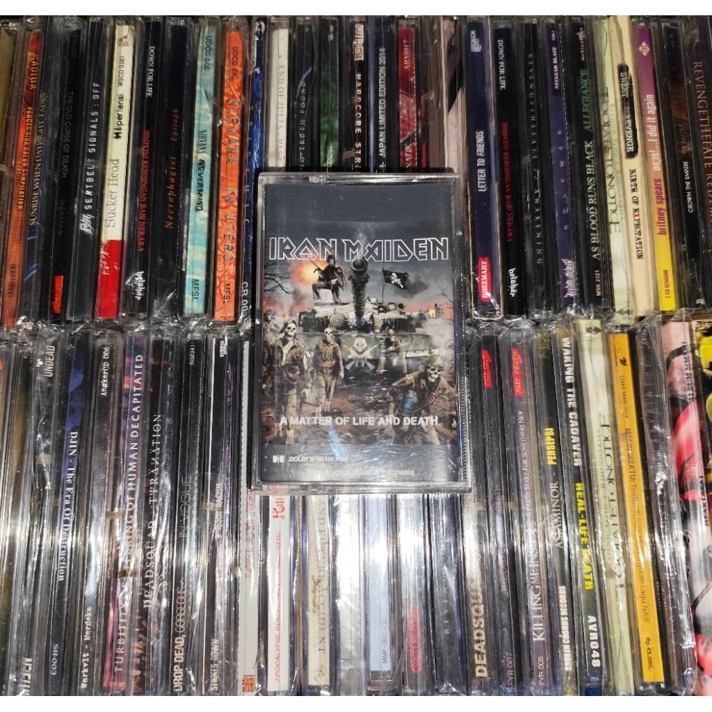 Kaset Iron Maiden - A Matter Of Life And Death