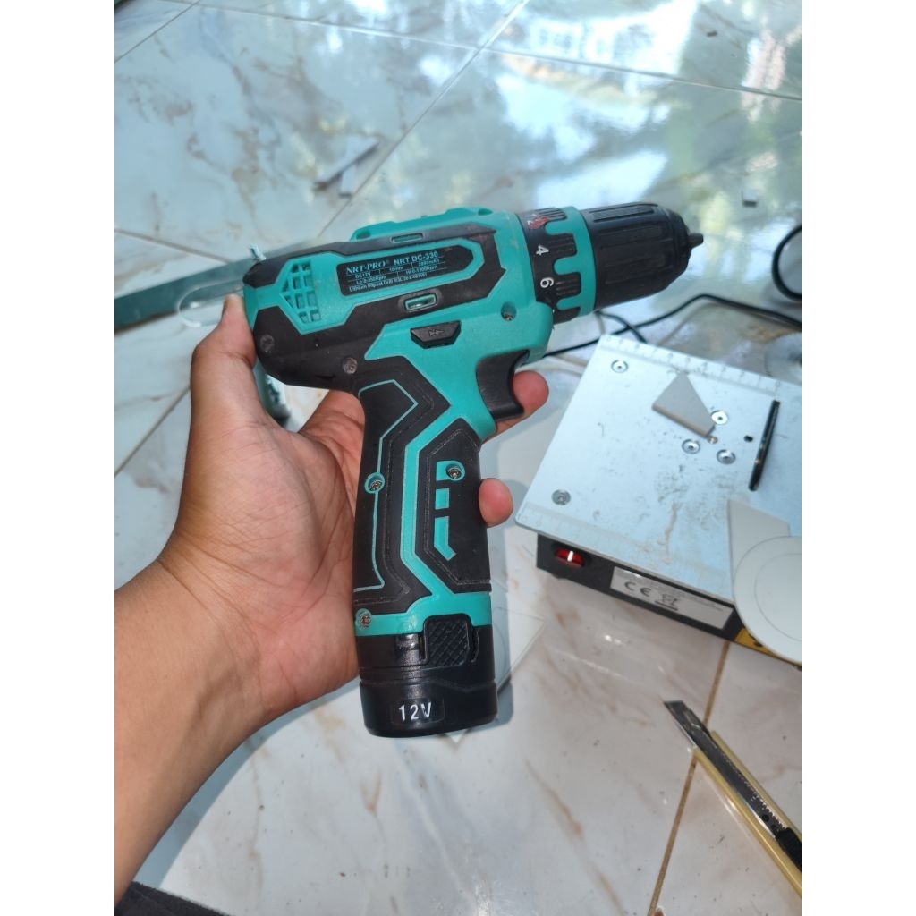 bor cordles nrt pro second + koper dan no charger