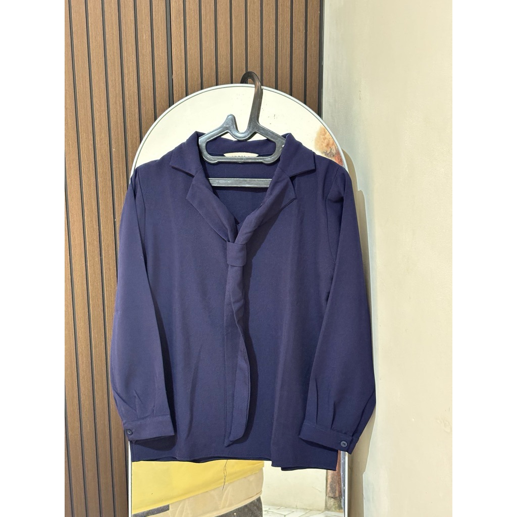 Preloved Blouse Navy