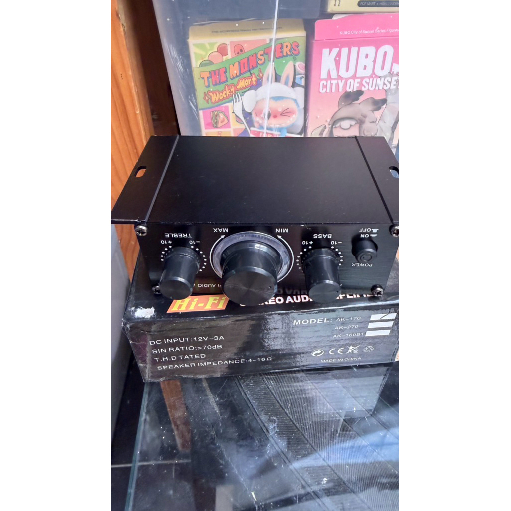 Hi Fi AUDIO AMPLIFIER