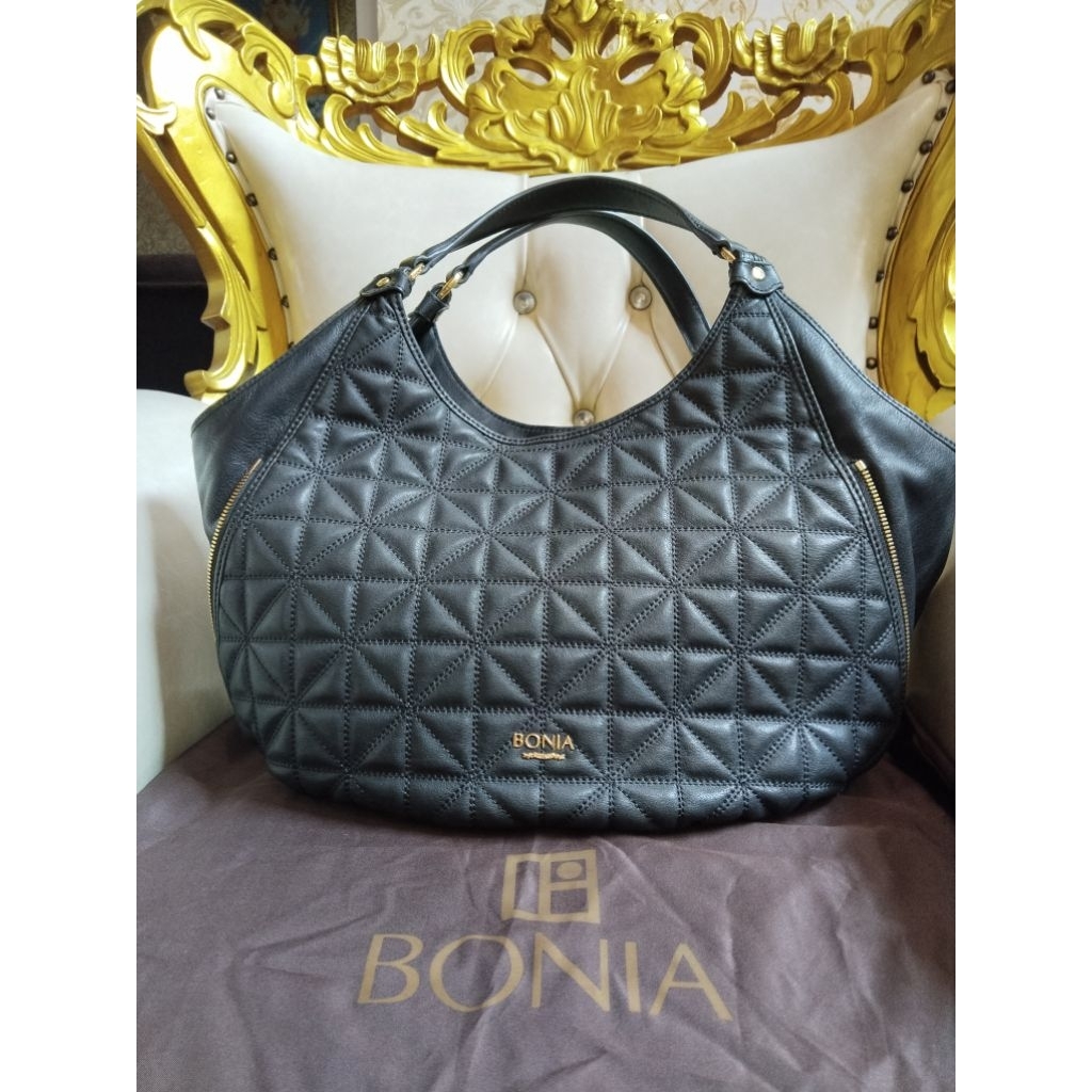 Tas BONIA bekas pemakaian, second seken preloved