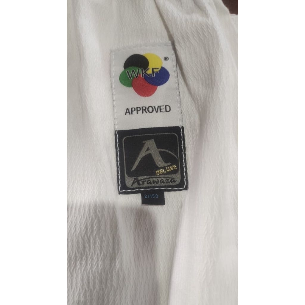 baju karate ARAWAZA deluxe kumite ukuran 2/150