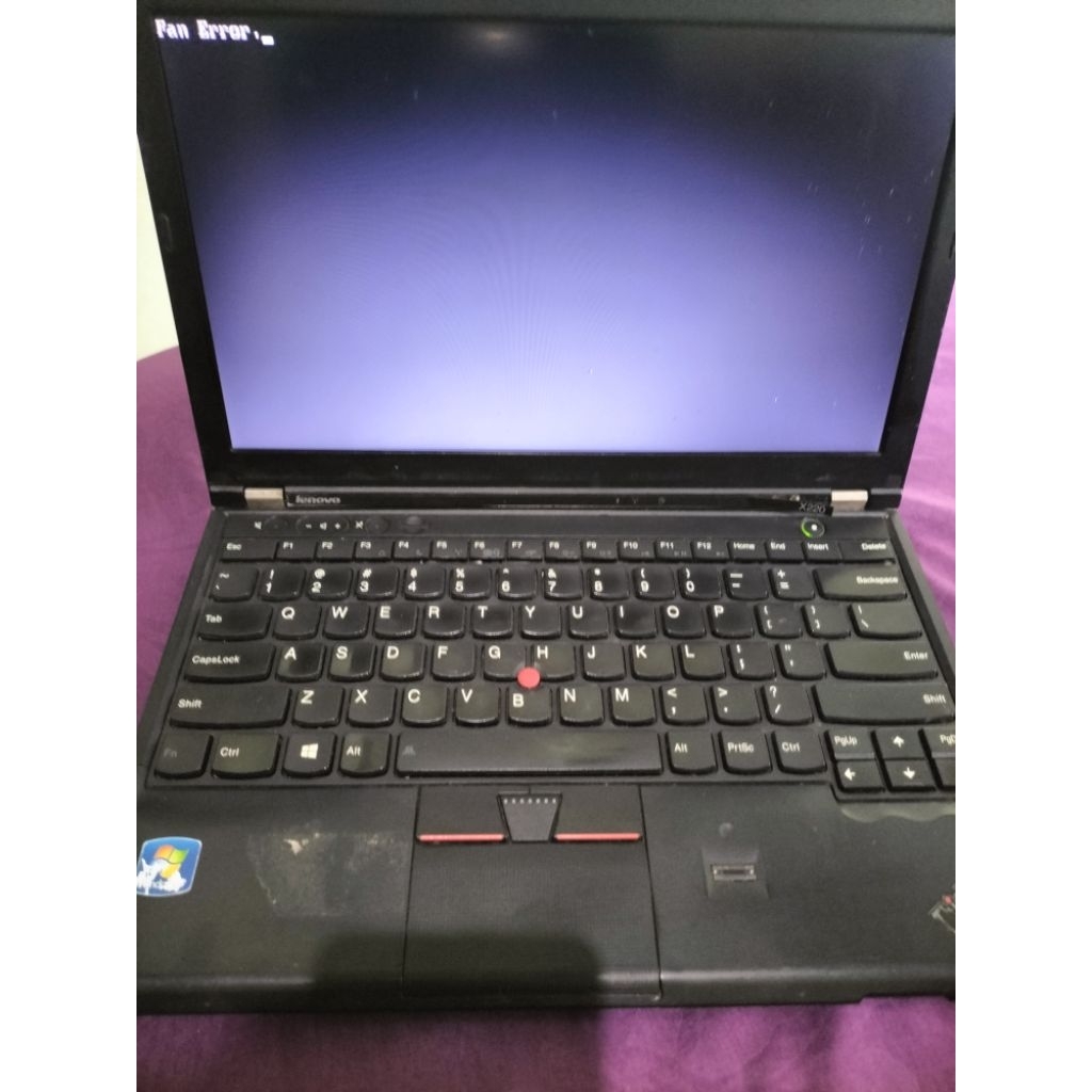 laptop Lenovo Thinkpad x220 i5 bahan