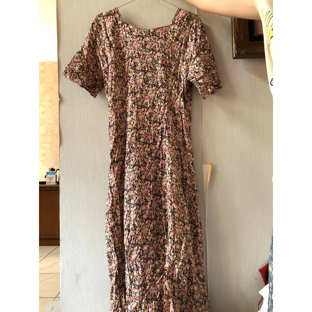 dress panjang bunga bunga