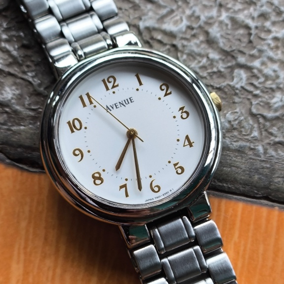 Seiko Avenue 7N01-6270 Quartz Analog Second Mulus Cantik