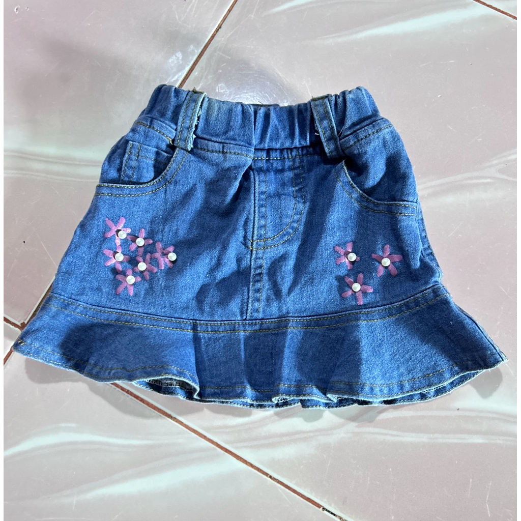 rok levis bayi perempuan usia 9 10 11 12 sampai 15 bulan prelov rok bayi 1 tahun prelove bawahan rok