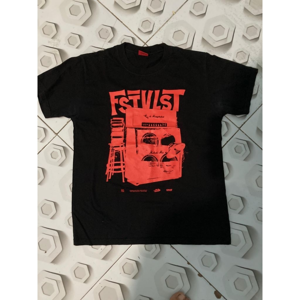 MERCH FSTVLST