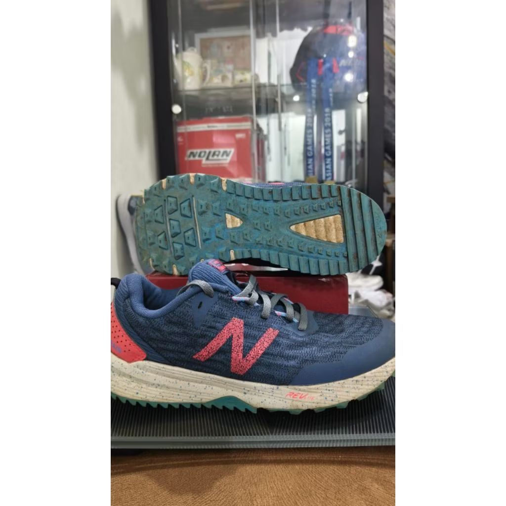 Sepatu NB Nitrel v3, sepatu lari trail serbaguna SZ 39 (prelove) mulus garansi original..