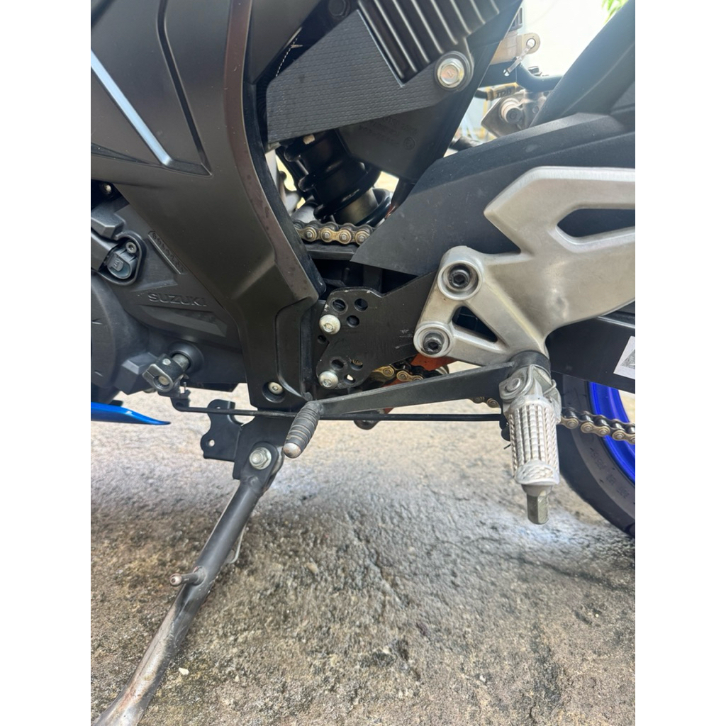 Raiser footstep GSX R/S150