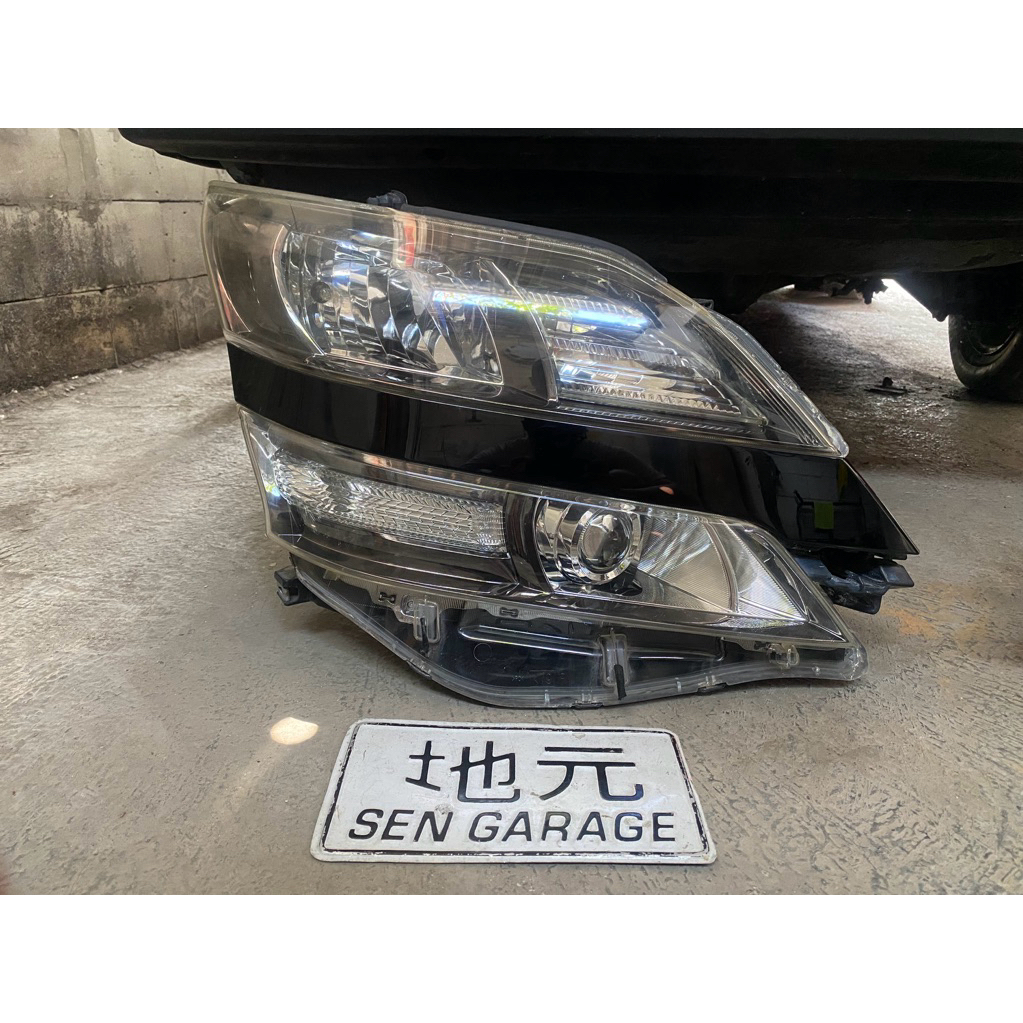headlamp kanan vellfire anh20