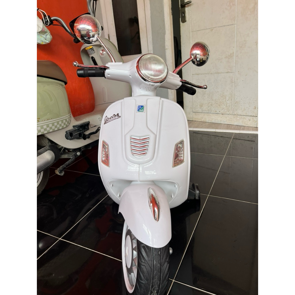 vespa matic aki mainan anak pmb
