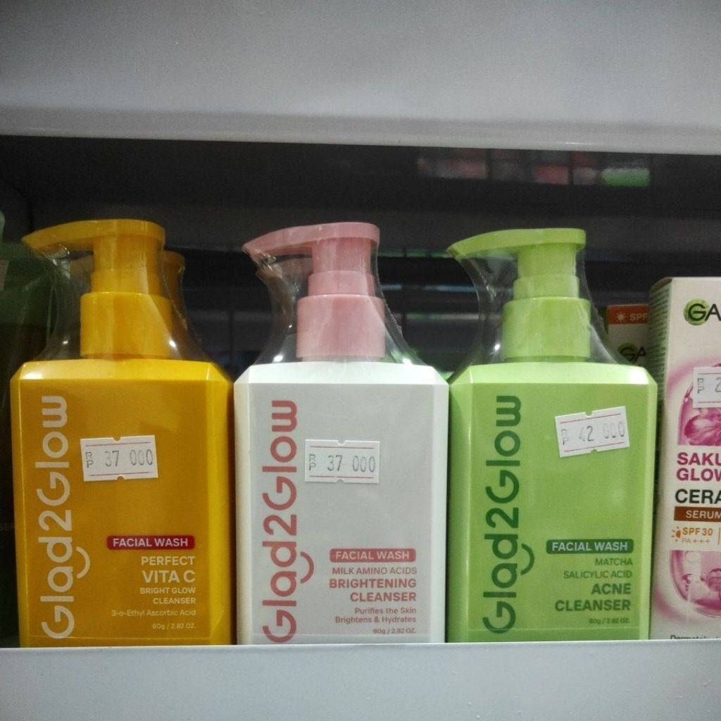 glad2glow facial wash