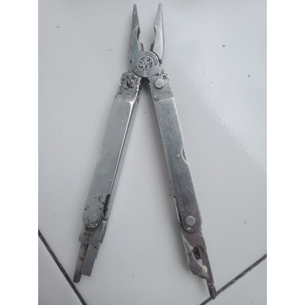 LEATHERMAN super tool USA