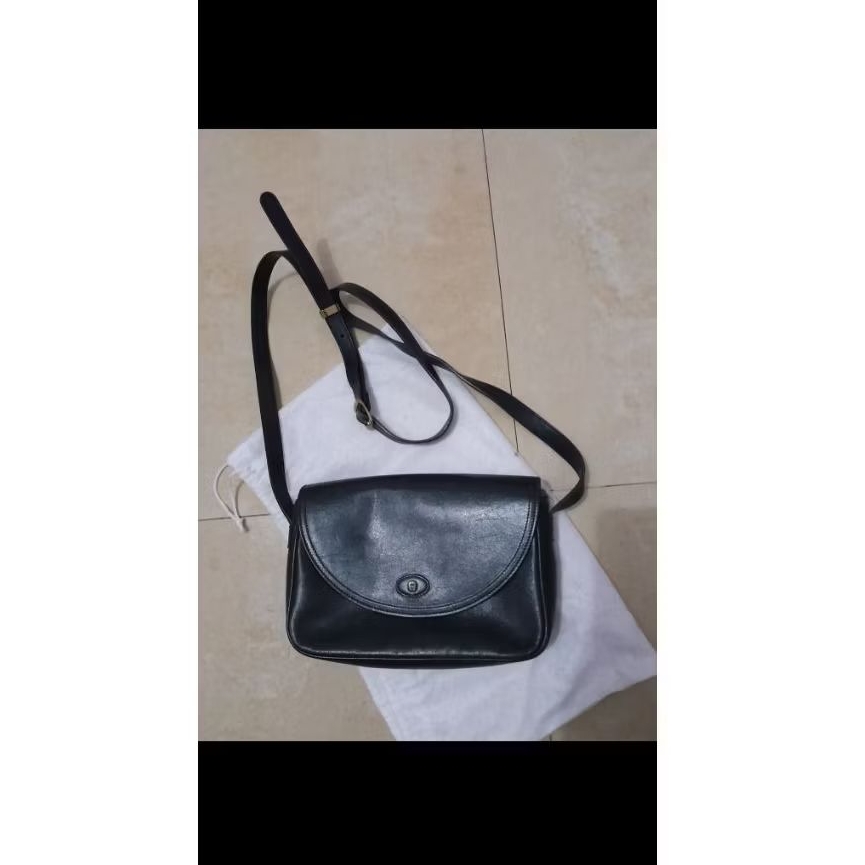 Tas Aigner