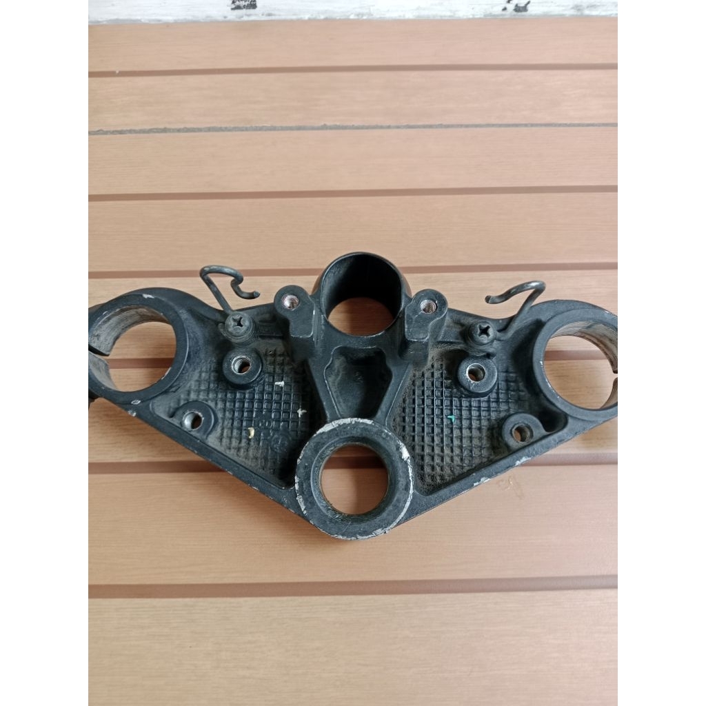 segitiga atas ninja 250 fi old