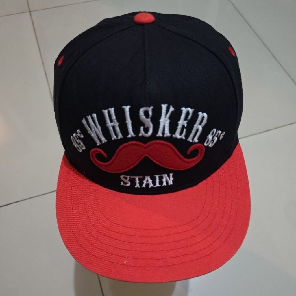 Topi Whisker Stain - Kumis Barber shop