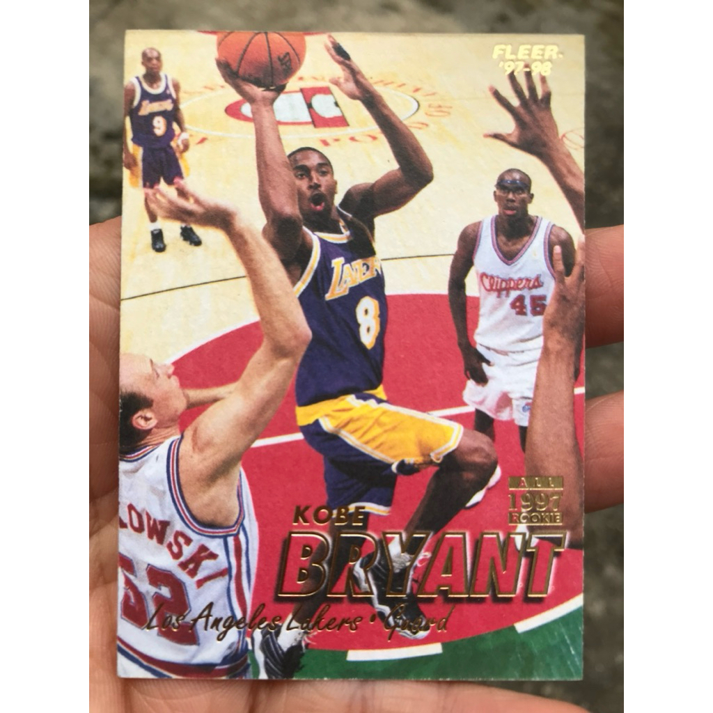 KOBE BRYANT KARTU BASKETBALL FLEER CARD 1997