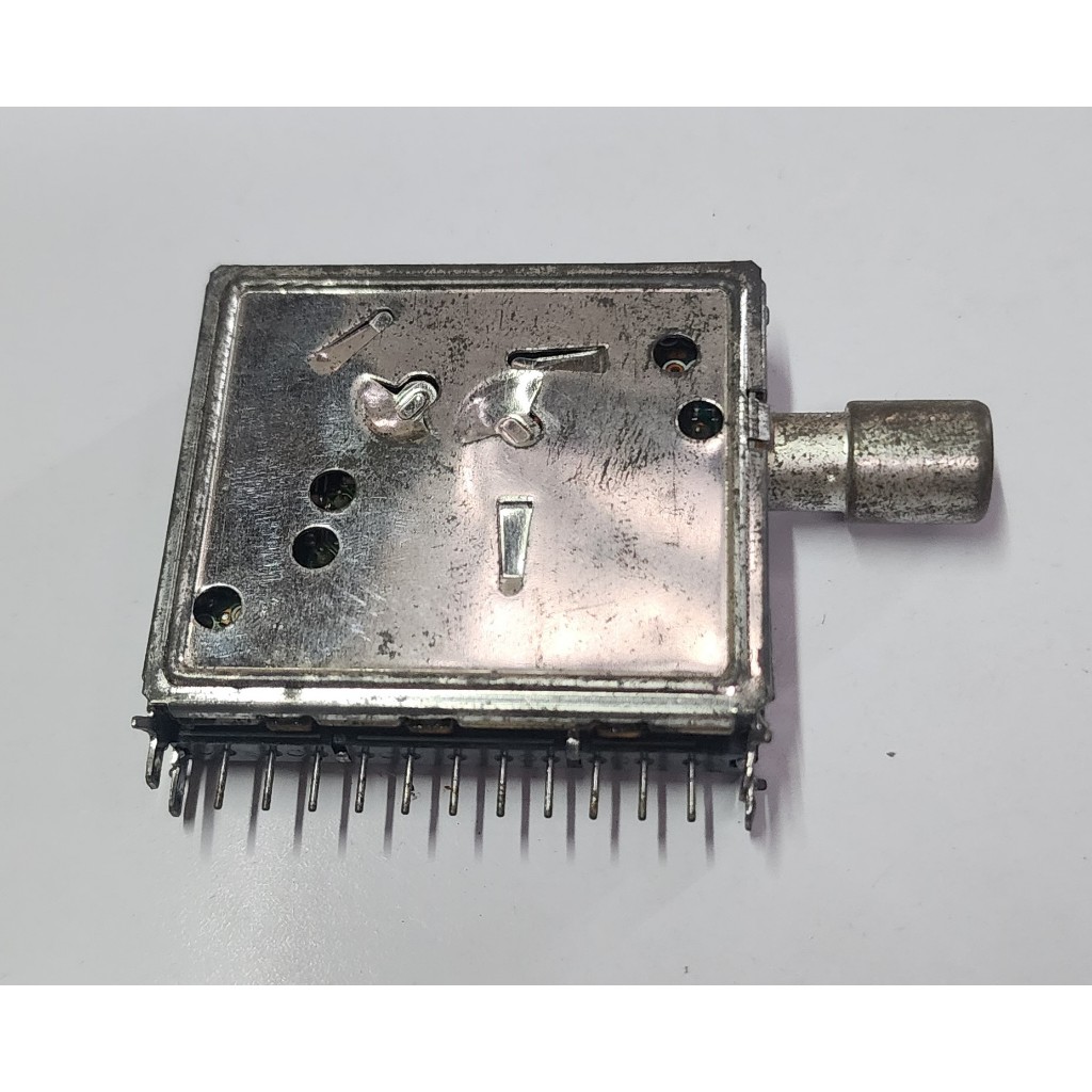 Tuner TV Tabung 11 Pin Original - LG - Tanpa Stiker - Baru 100% - Persamaan TAEM-G001, TAEW-G002D, T