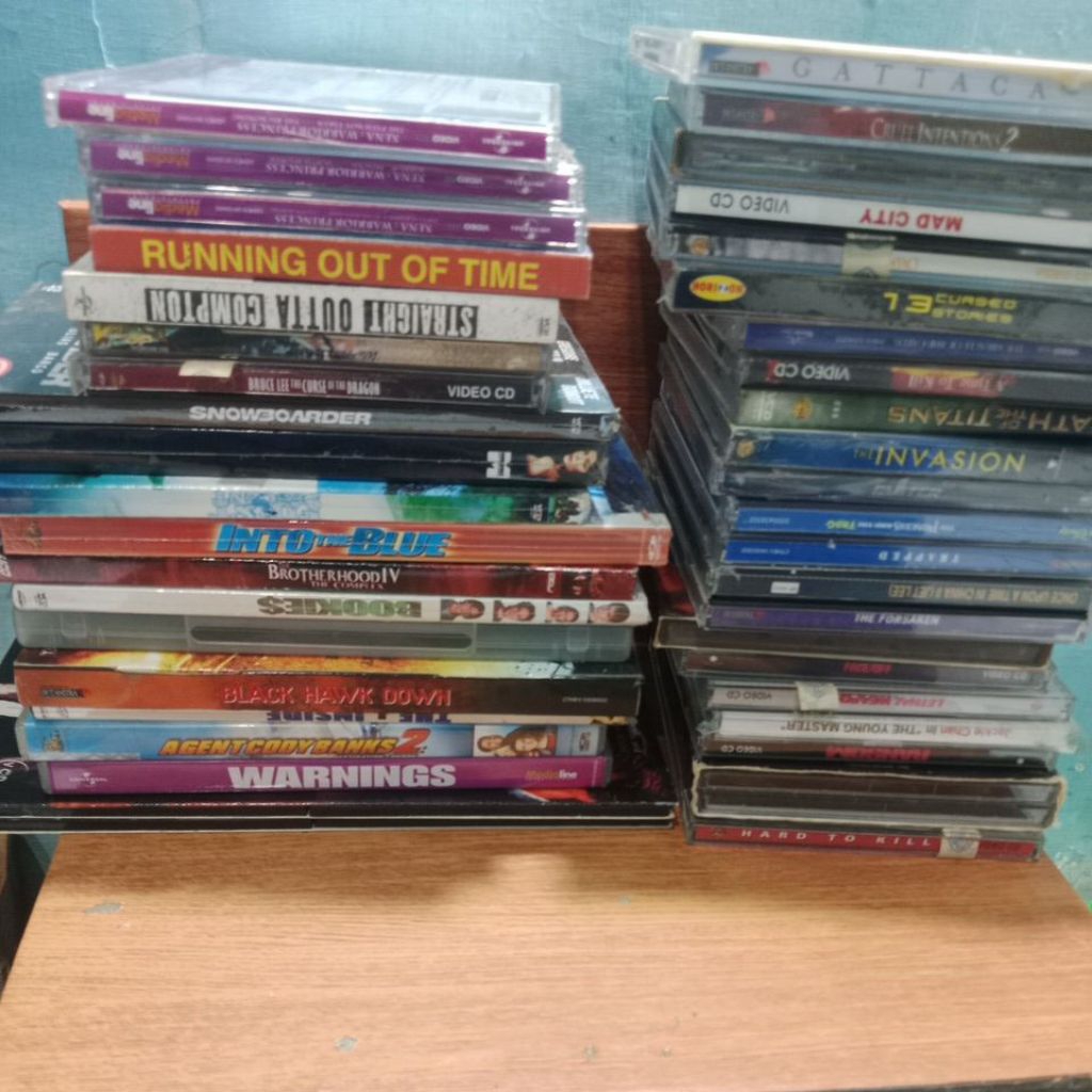 VCD original bekas