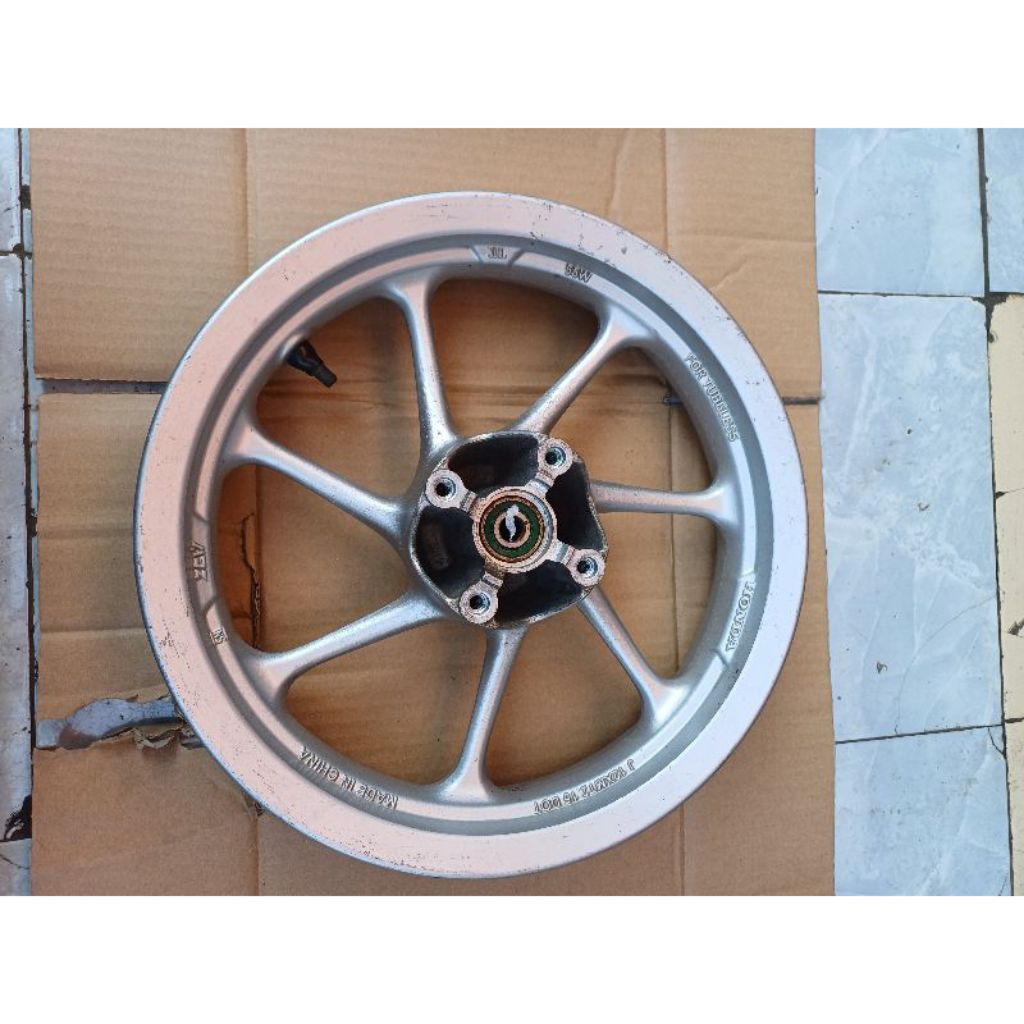 Pelek velg depan Honda Scoopy ring 12 original copotan motor