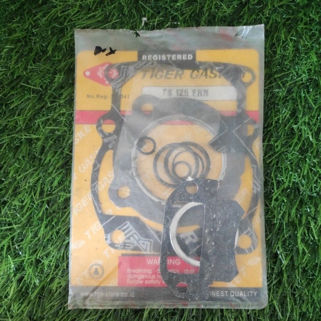 PAKING GASKET TOP SET BLOK SEHER HEAD SUZUKI TS125 ER OLD TAHUN TUA MERK TIGER