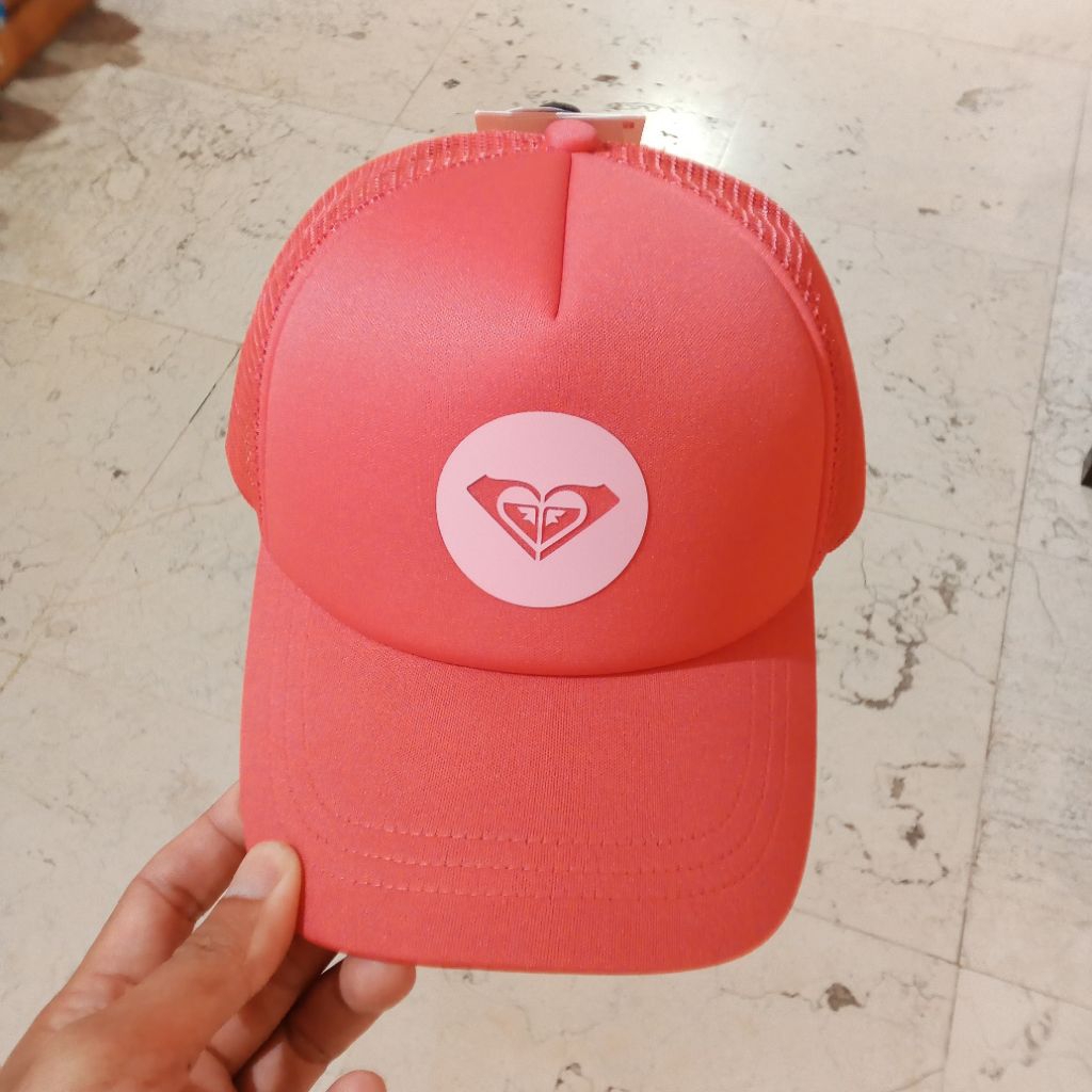 Topi Trucker Roxy Original Merah