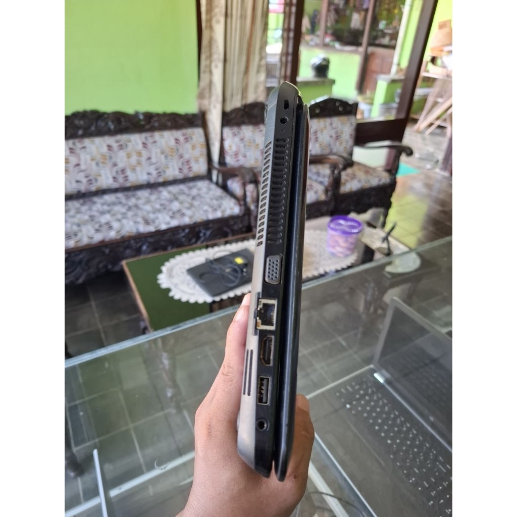 LAPTOP HP 14-D010AU MINUSAN