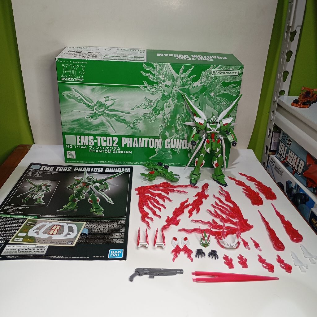 P Bandai HG Phantom Gundam - Second