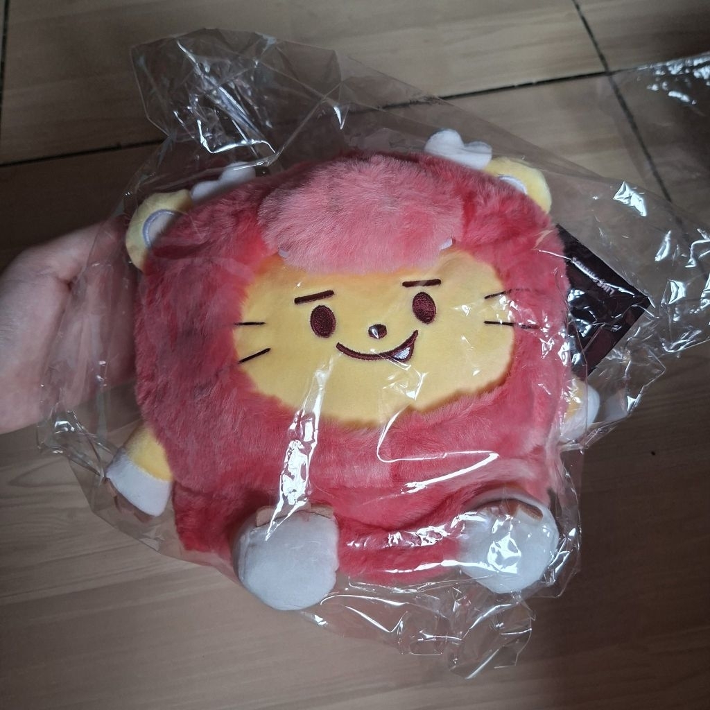 SEALED truz planet keyring ruru som mini minini box putih sealed good condi podong hockey keyring ph