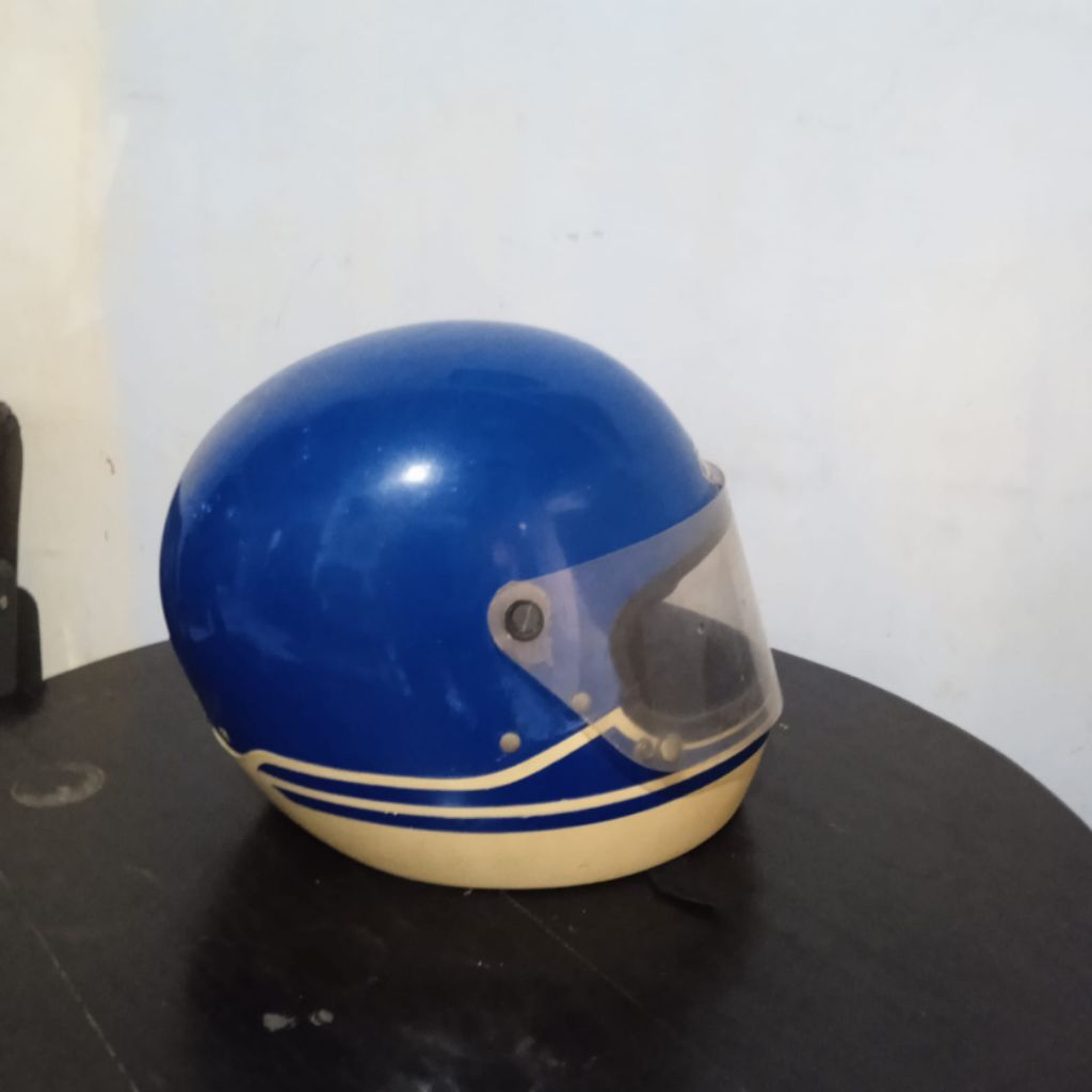 helm SHOEI