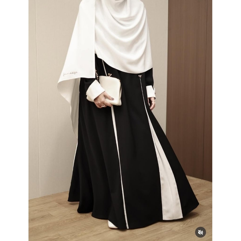 Abaya hally by fameeya new with tag