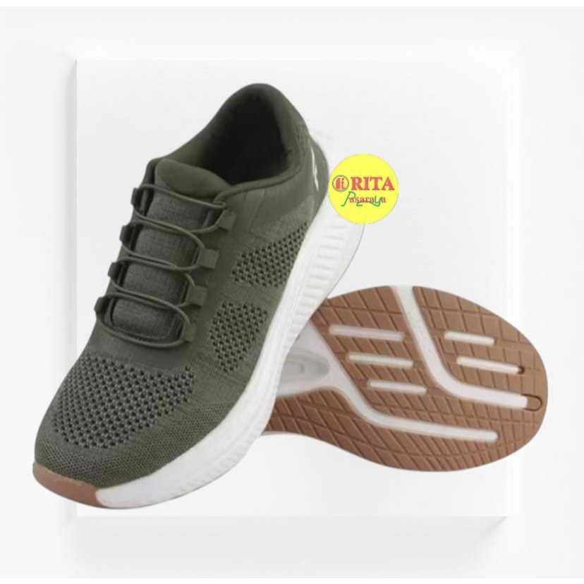 Fransisca Renaldy Sneakers Pria / Sneakers Pria